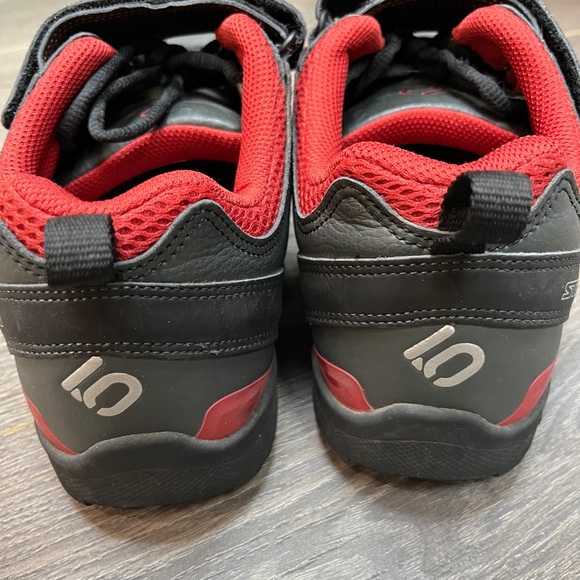 5.10 Five Ten Maltese Falcon Clipless MTB Shoe - Picture 6 of 11